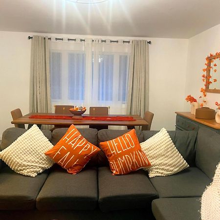 Private Cottage With Huge Private Dog Park! Barrys Bay Eksteriør billede